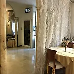 Claridge 2*