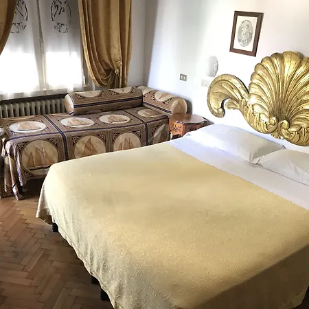 Claridge 2* Rapallo